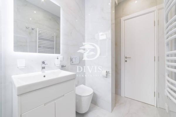 Slika 8 - Svetozara Markovića, Četvorosoban stan na prodaju, 80m2, 467.000€